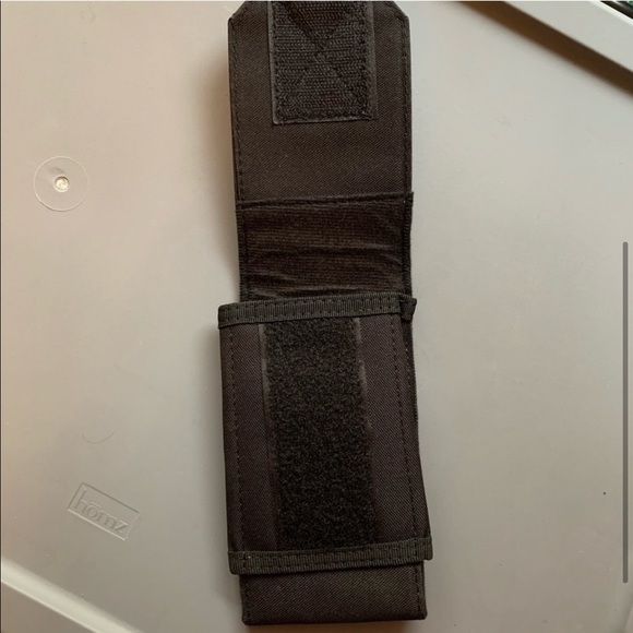Black Tactical Phone Pouch - Picture 3 of 5